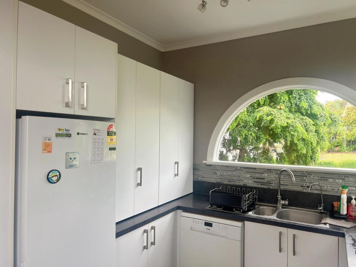 オマルー Beautiful Garden View 4Br Houseヴィラ エクステリア 写真